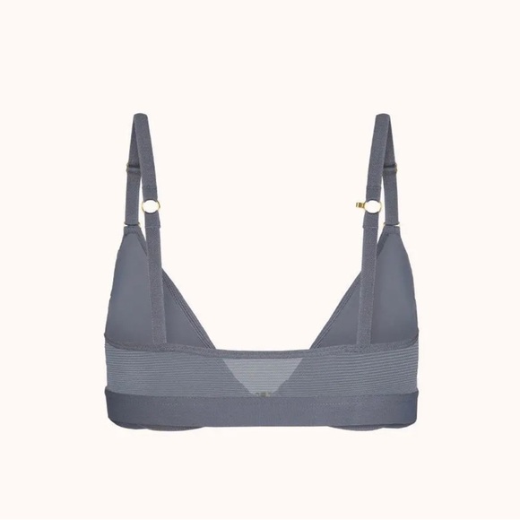 LIVELY ~Two Front Close No-Wire Bras~Convertible Back~Smoke & Toasted Almond~32A - Picture 5 of 16